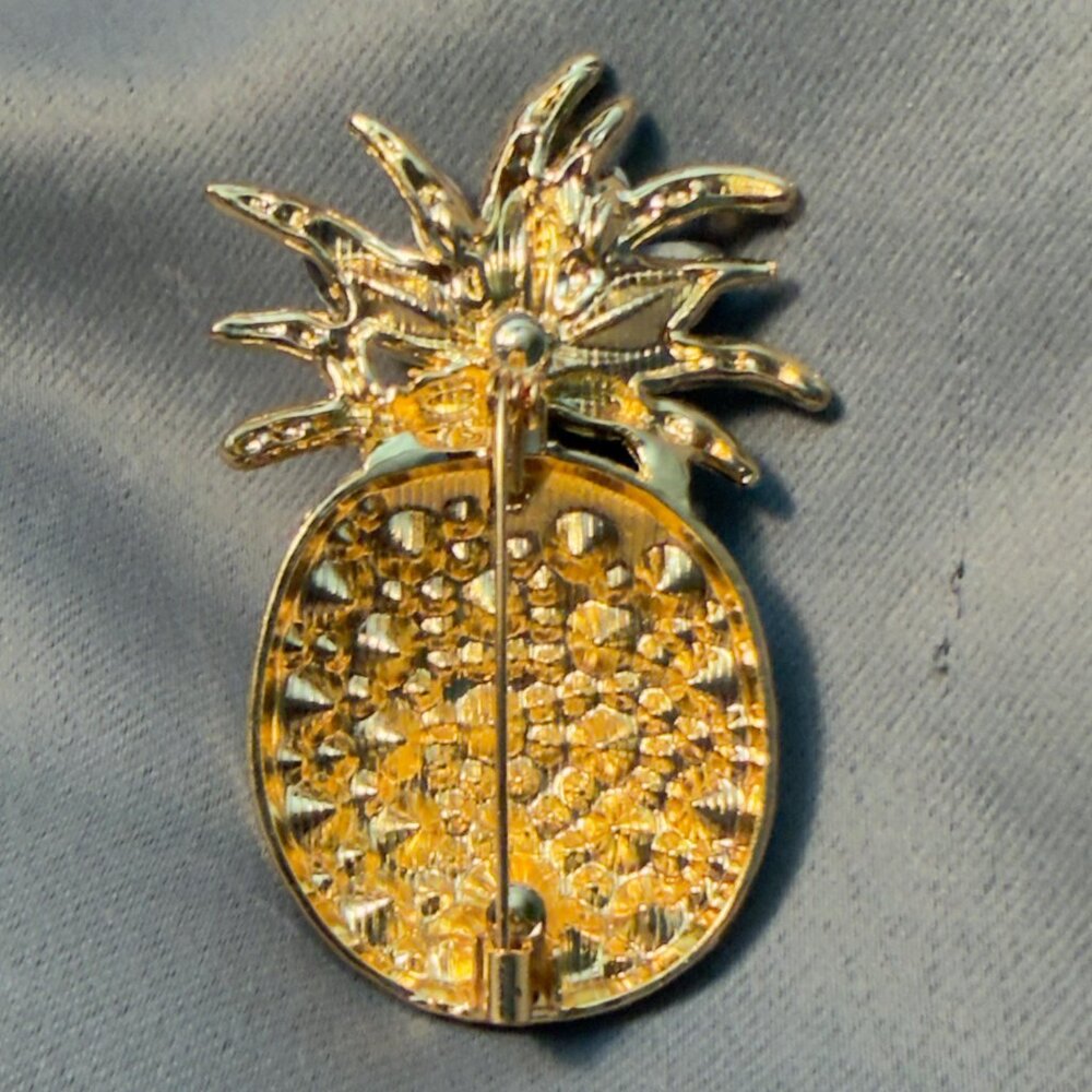 Pineapple Brooch Rhinestone Statement Pin Gold Tone 2.5" - Picture 5 of 5